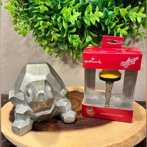 🐢REMOVING LISTING 1/5/26🐢 NWT HALLMARK ‘A CHRISTMAS STORY’ LEG LAMP ORNAMENT